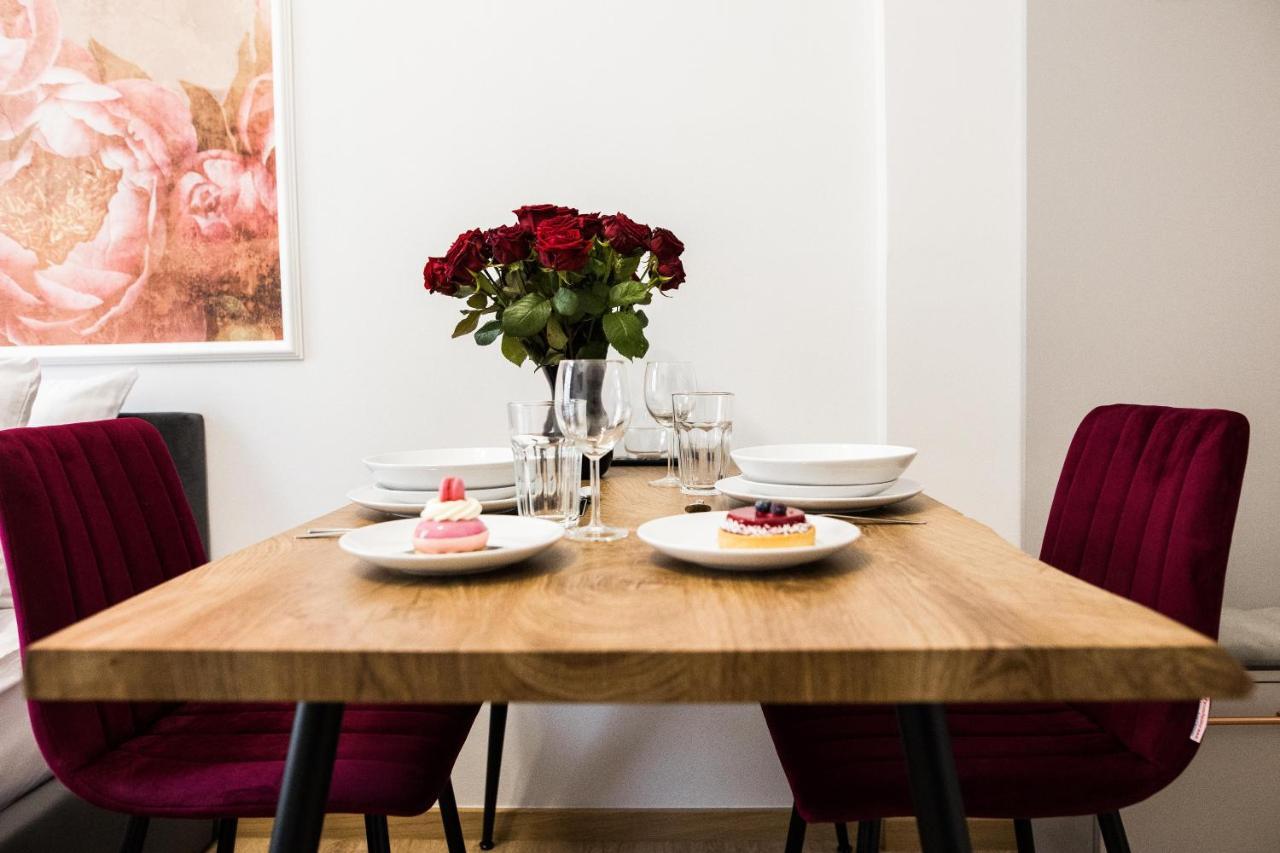 Cracwow K8 Apartments كراكوفيا المظهر الخارجي الصورة